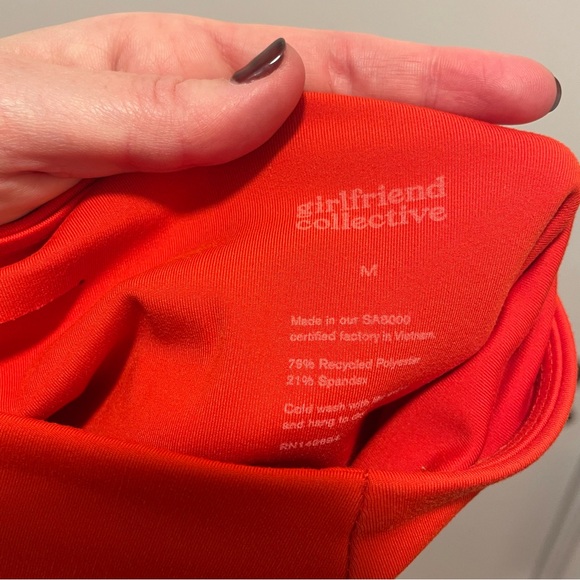 Girlfriend Collective bike shorts - Picture 4 of 4